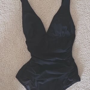 Classic Black One-Piece Swimsuit - Sleek Everyday Swim